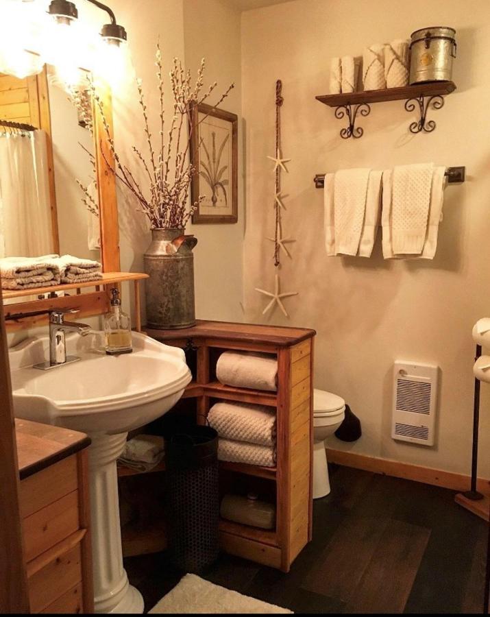 A Suite Retreat - Beyond Bed & Breakfast 선픽스 외부 사진