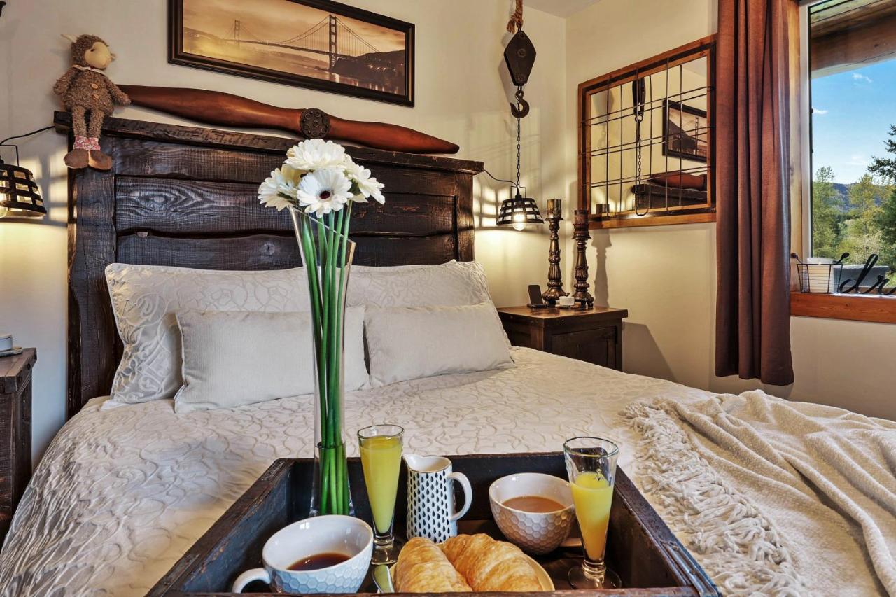 A Suite Retreat - Beyond Bed & Breakfast 선픽스 외부 사진