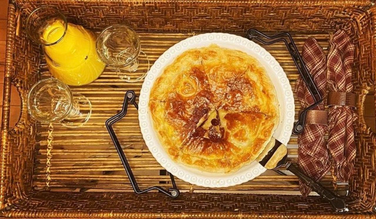 A Suite Retreat - Beyond Bed & Breakfast 선픽스 외부 사진