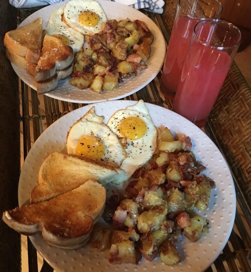 A Suite Retreat - Beyond Bed & Breakfast 선픽스 외부 사진